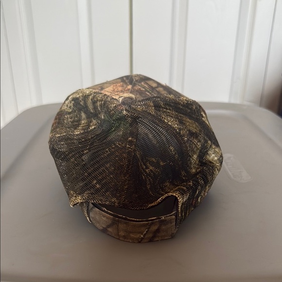 Camouflage Baseball Cap - Picture 3 of 4